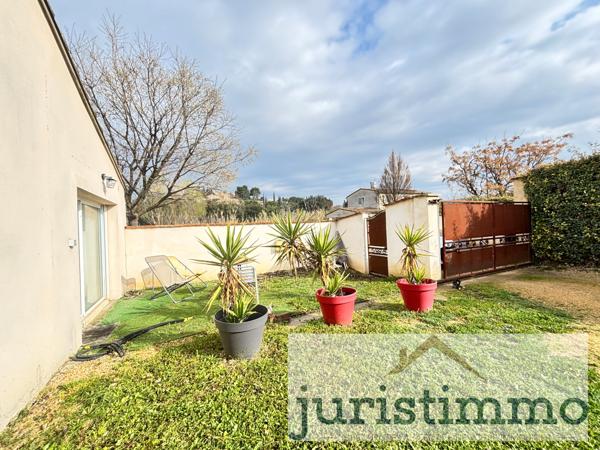 Cairanne (84290) Villa de 173m² sur une parcelle de 961m² à Cairanne