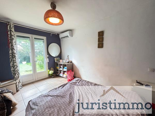 Cairanne (84290) Villa de 173m² sur une parcelle de 961m² à Cairanne