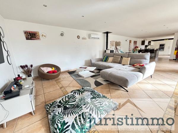 Cairanne (84290) Villa de 173m² sur une parcelle de 961m² à Cairanne