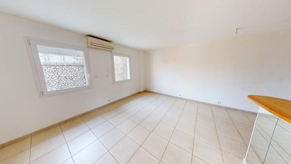 Frontignan (34110) Appartement Frontignan centre - 40m² - non meublé