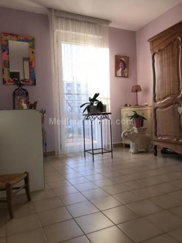  Beaux Arts-T3 au calme dans résidence sécurisée