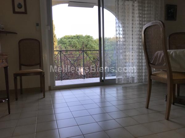  Beaux Arts-T3 au calme dans résidence sécurisée