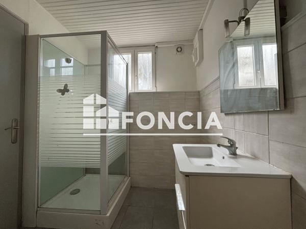 Location Studio 38.69 m² - 5 IMPASSE DES ROCHES NOIRES Agen 47000