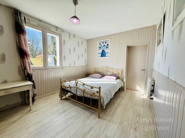 Maison 128 m² avec piscine et grange de 100 m2 – 3 800 m² de terrain