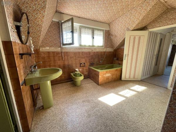 Maison à vendre à Saint-Julien-les-Villas dans l'Aube (10800), ref : 10376-1214