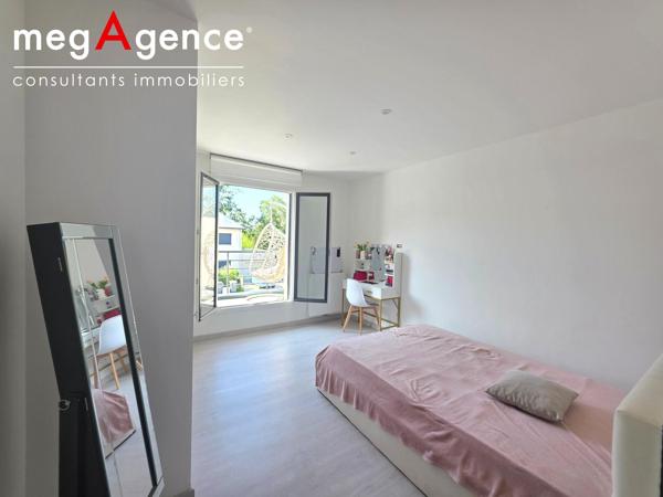Maison à OUISTREHAM, 14150 - 7 pièces 140m²