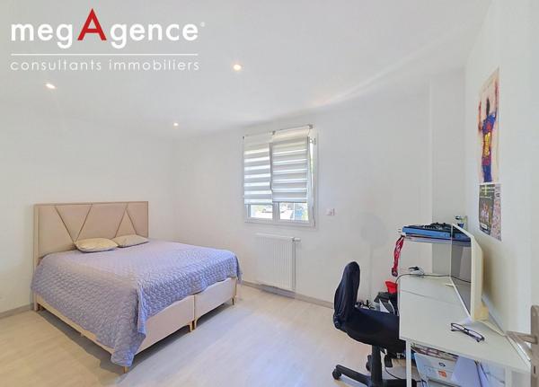 Maison à OUISTREHAM, 14150 - 7 pièces 140m²