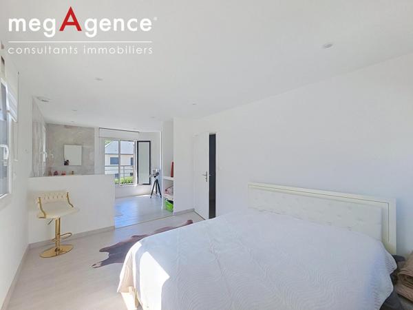 Maison à OUISTREHAM, 14150 - 7 pièces 140m²