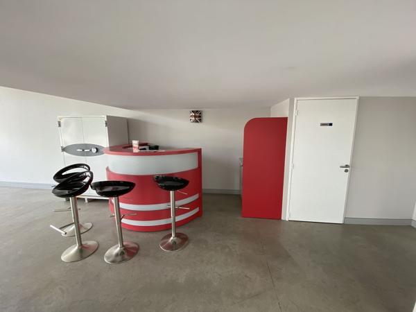 Local commercial - PUY