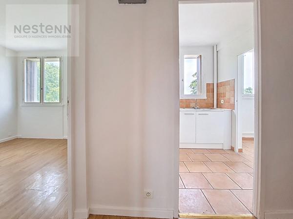 ORLEANS COLIGNY - APPARTEMENT T2/T3 - BALCON - CAVE ET PARKING REFAIT A NEUF AU PIED DE L'APPARTEMENT