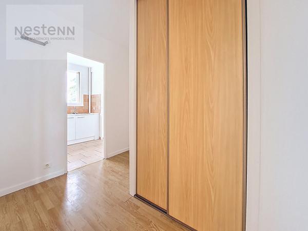 ORLEANS COLIGNY - APPARTEMENT T2/T3 - BALCON - CAVE ET PARKING REFAIT A NEUF AU PIED DE L'APPARTEMENT