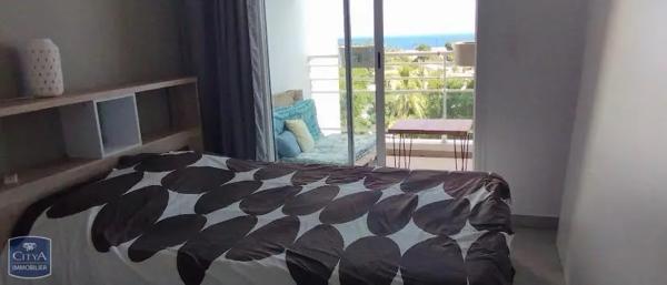 Appartement à louer 4 pièces 69.11m² La Possession (97419)