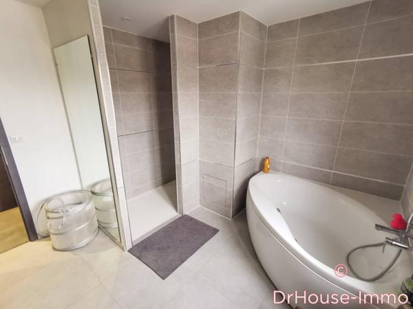 Maison à vendre 4 pièces de 137 m²