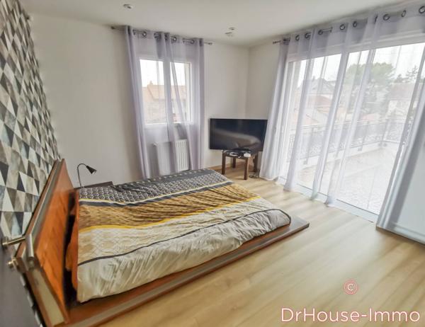 Maison à vendre 4 pièces de 137 m²