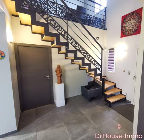 Maison à vendre 4 pièces de 137 m²