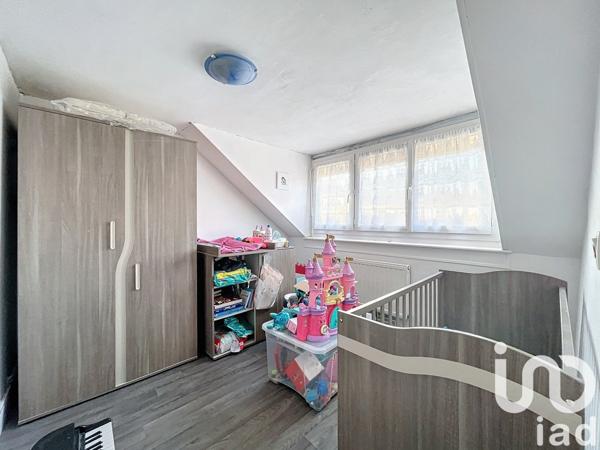 Maison de ville 4 pièces de 82 m² à Amiens (80080)