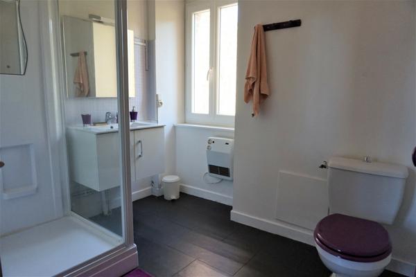 MAISON DE CHARME,CENTRE BOURG DE PLELO