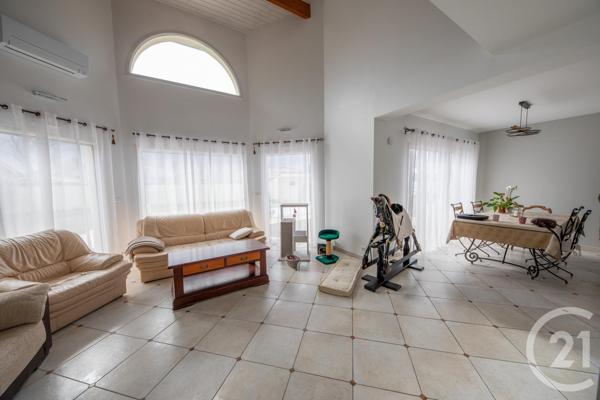 Maison à vendre  9 pièces - 263,16 m2 ST MEDARD EN JALLES - 33