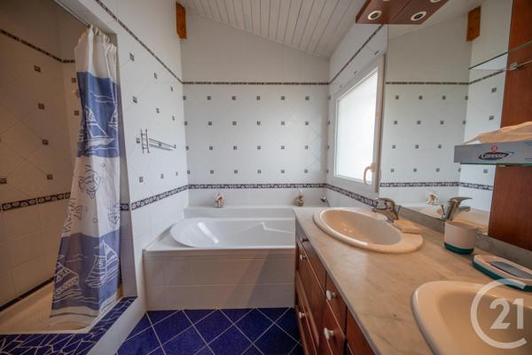 Maison à vendre  9 pièces - 263,16 m2 ST MEDARD EN JALLES - 33