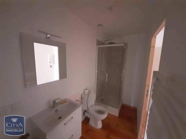 Appartement à louer 1 pièce 21.82m²