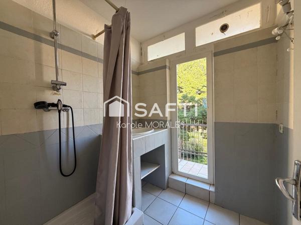 PERPIGNAN, APPT T4 AVEC BALCON DANS RESIDENCE AVEC STATIONNEMENTS