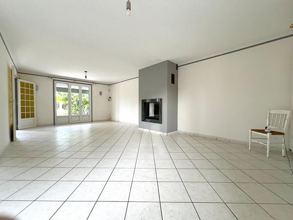 Maison Saint Sebastien Sur Loire 5 pièce(s) 106.58 m2 , Saint sebastien sur loire