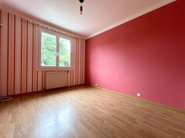 Maison Saint Sebastien Sur Loire 5 pièce(s) 106.58 m2 , Saint sebastien sur loire