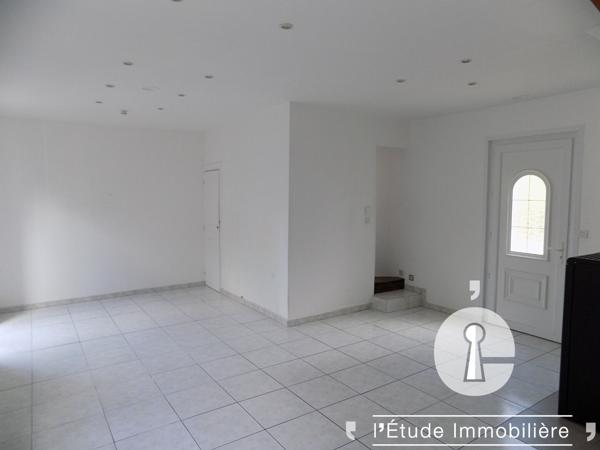 Maison Arquenay 6 pièce(s) 104 m2