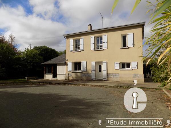 Maison Arquenay 6 pièce(s) 104 m2