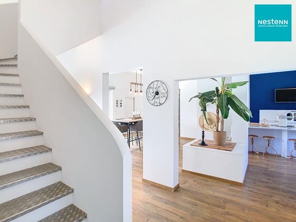 Propriété - 270 m² hab - 3261 m² de terrain - Piscine