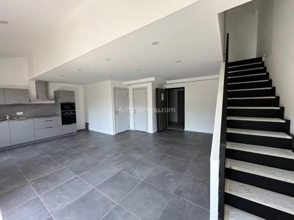 Location Appartement 4 pièces 85 m2 à Ajaccio