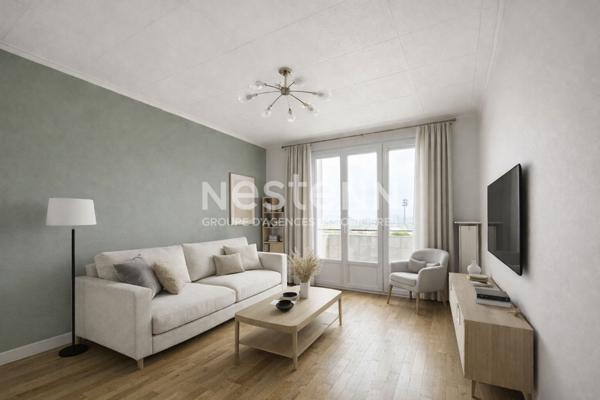 Appartement T4 BRON 3 chambres - Dernier étage et lumineux - Cave - 69500 BRON