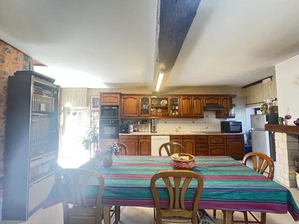 Vente                                                      Maison
                        
                     5 pièces                      108 m2                     à Béard