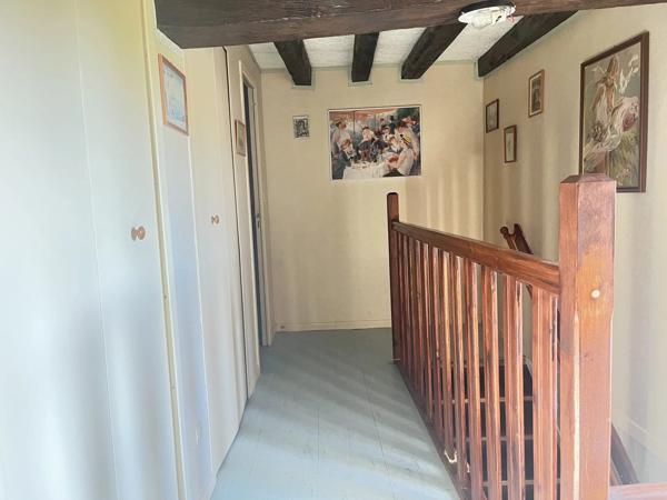 Vente                                                      Maison
                        
                     5 pièces                      108 m2                     à Béard