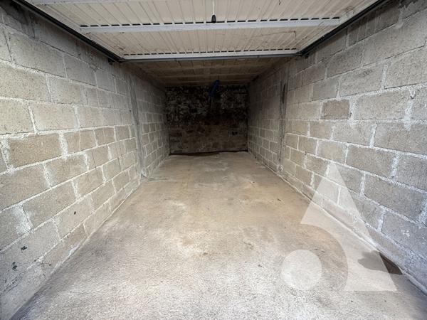 Parking / box 15 m2