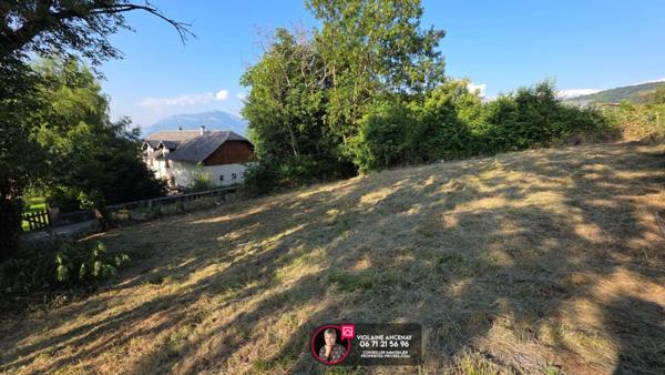 Terrain Montagnole 750 m2