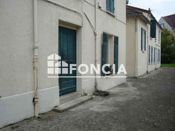 Location Appartement 2 pièces 43.5 m² - 16 RUE CAMILLE FLAMMARION Melun 77000