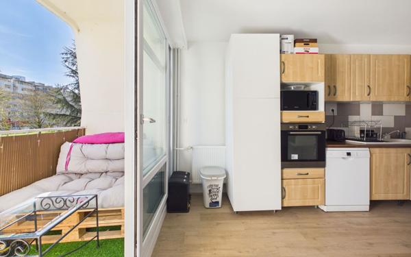 Appartement à vendre    4 pièces • 83,81 m2 Cognin