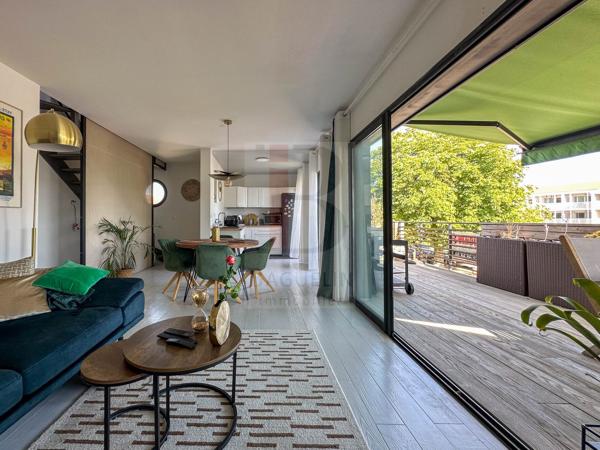 Maison vue mer avec garage