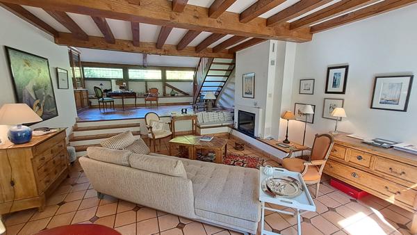Maison 9 pièces 193 m2