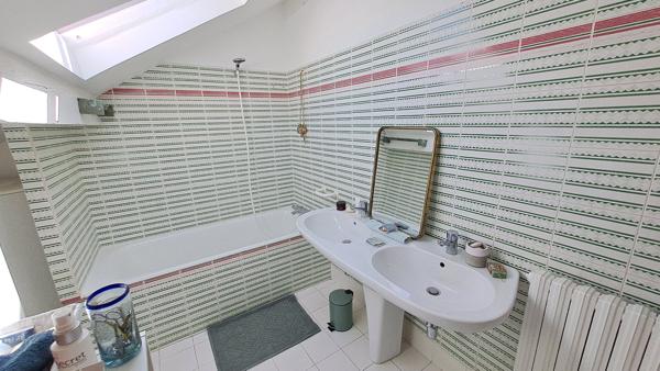 Maison 9 pièces 193 m2