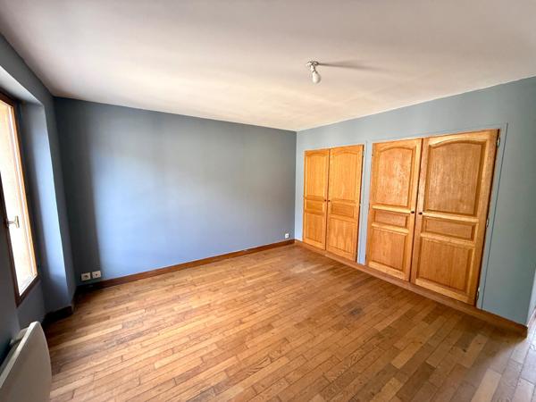 Duplex Rez de jardin, avec cave et parking