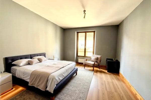 Duplex Rez de jardin, avec cave et parking