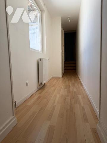 Maison de ville - Quartier Saint-Jacques
Au coeur du quartier Saint-Jacques, maison de ville d...