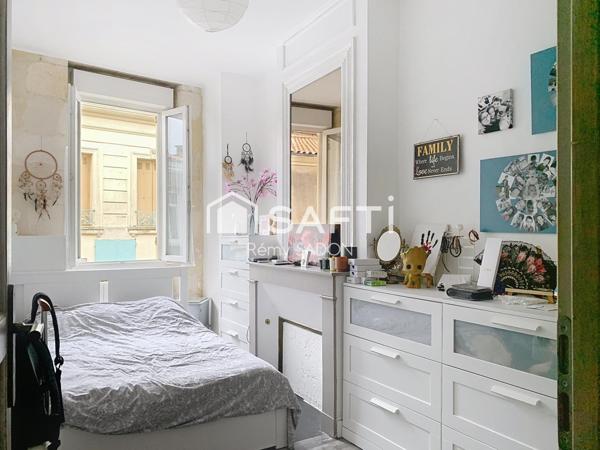 Maison en pierre apparente, proche du centre