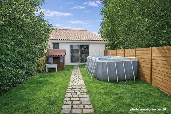 Maison en pierre apparente, proche du centre