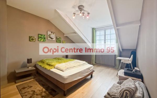 Maison à vendre    6 pièces • 147,87 m2 Argenteuil