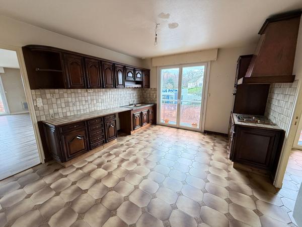 Appartement 4 pièces 164.85 m2