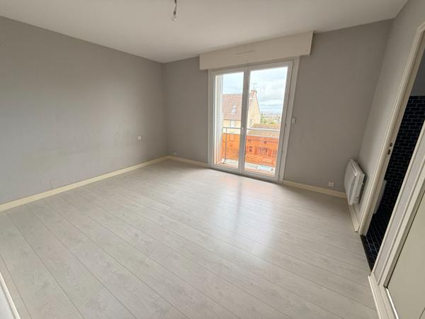 Appartement 4 pièces 164.85 m2