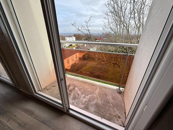 Appartement 4 pièces 164.85 m2